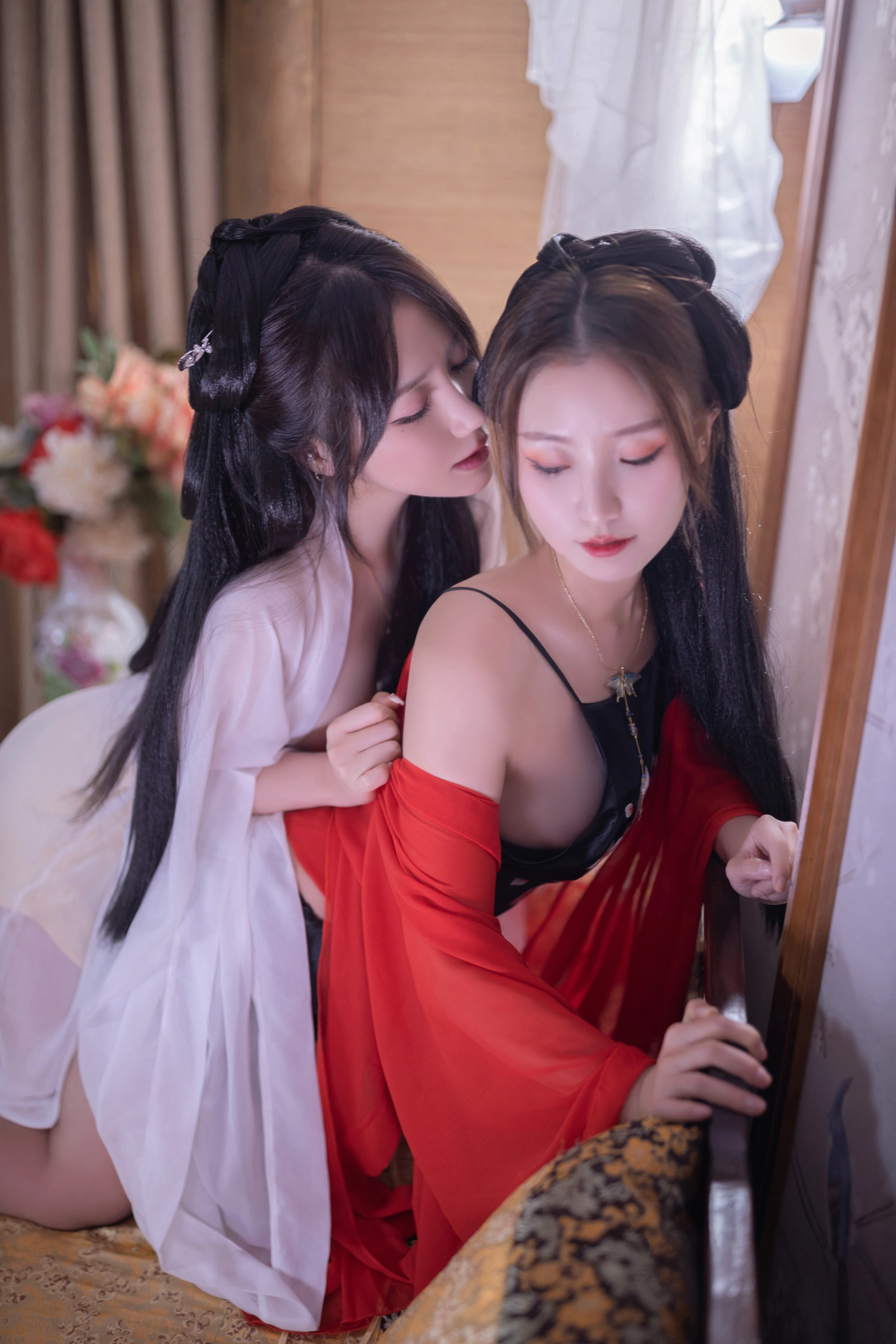 鱼子酱Fish（私拍）- NO.037 情欲百合 1