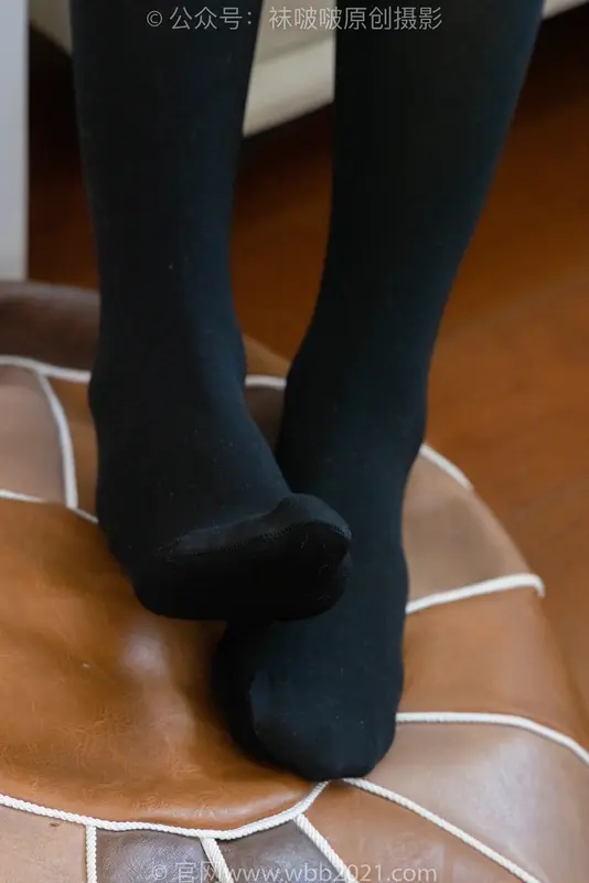 糯米-皮鞋、厚黑丝(花絮版) - BoBoSocks袜啵啵