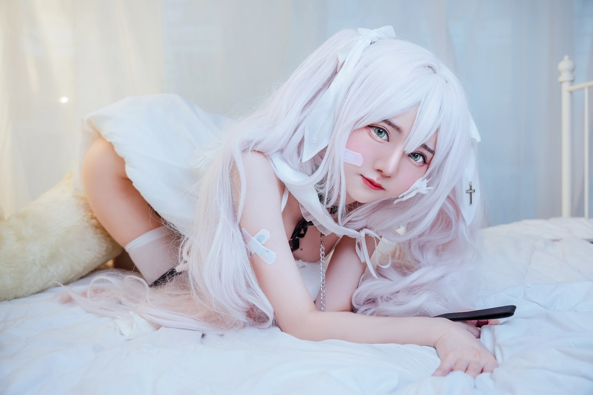 099.Sally Dorasnow – Hatsune 3